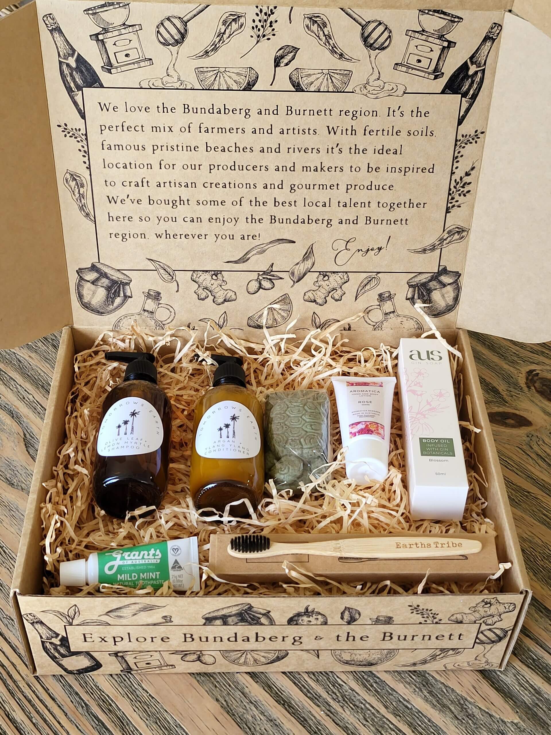 Gooburrum Grove Bath and Shower Toiletry Hamper